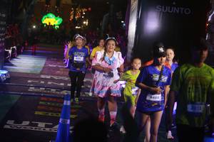 BIB: 4485, 4484, 3855
                            <button type="button" onclick="openModal(26275201)" class="btn btn-primary btn-sm float-right btn-popup" data-toggle="modal" data-target=".modal-high-quality">
                        <i class="fas fa-shopping-cart"></i> Add to Cart
                    </button>
                                            <button type="button" onclick="isThisMe(26275201, true)" class="btn btn-success btn-sm float-right btn-popup btn-isme hidden" data-toggle="tooltip" data-placement="bottom" title="นี่คือรูปของคุณใช่ไหม คลิกที่นี่เพื่อเอาเข้าอัลบั้ม">
                        <i class="fas fa-plus"></i> Add to album
                    </button>
                    <button type="button" onclick="isThisMe(26275201, false)" class="btn btn-warning btn-sm float-right btn-popup btn-isnotme hidden">
                        <i class="fas fa-ban"></i> Remove from album
                    </button>